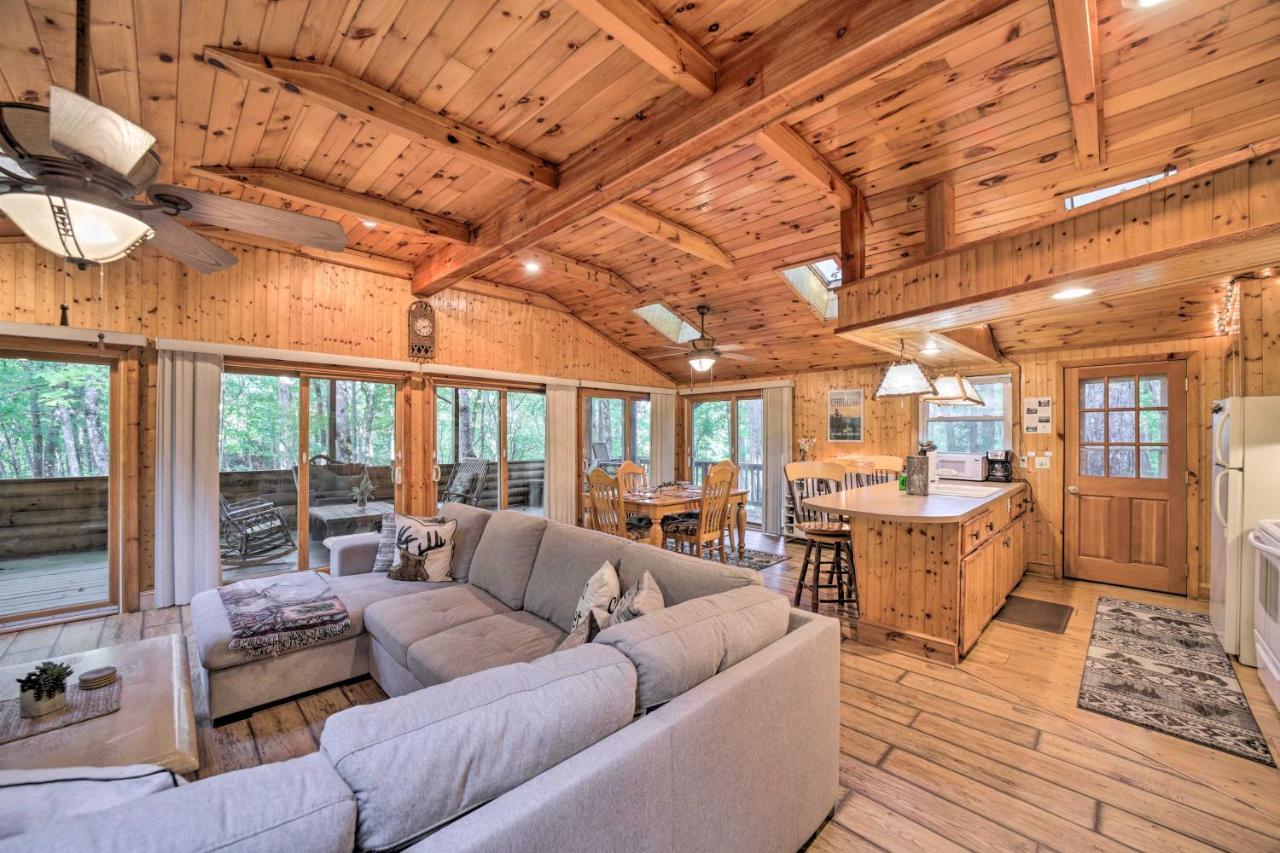 Cozy Lake Toxaway Cabin With Deck, Fire Pit And Grill! Exterior foto