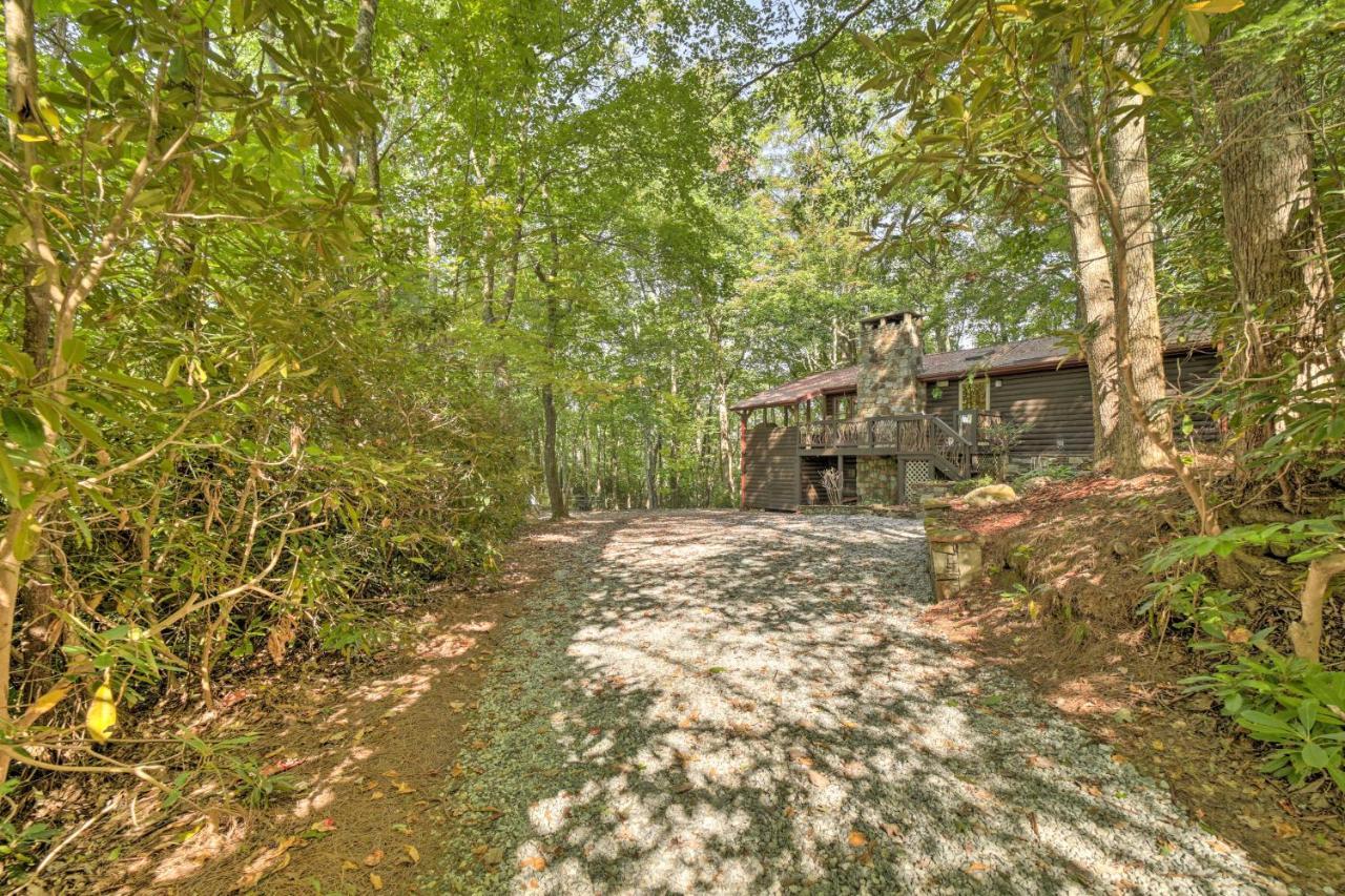 Cozy Lake Toxaway Cabin With Deck, Fire Pit And Grill! Exterior foto